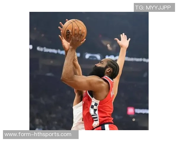 近50年单场55分10篮板5抢断球员回顾哈登与小卡的超级攻防表演 近50年单场55分10篮板5抢断球员回顾哈登与小卡的超级攻防表演